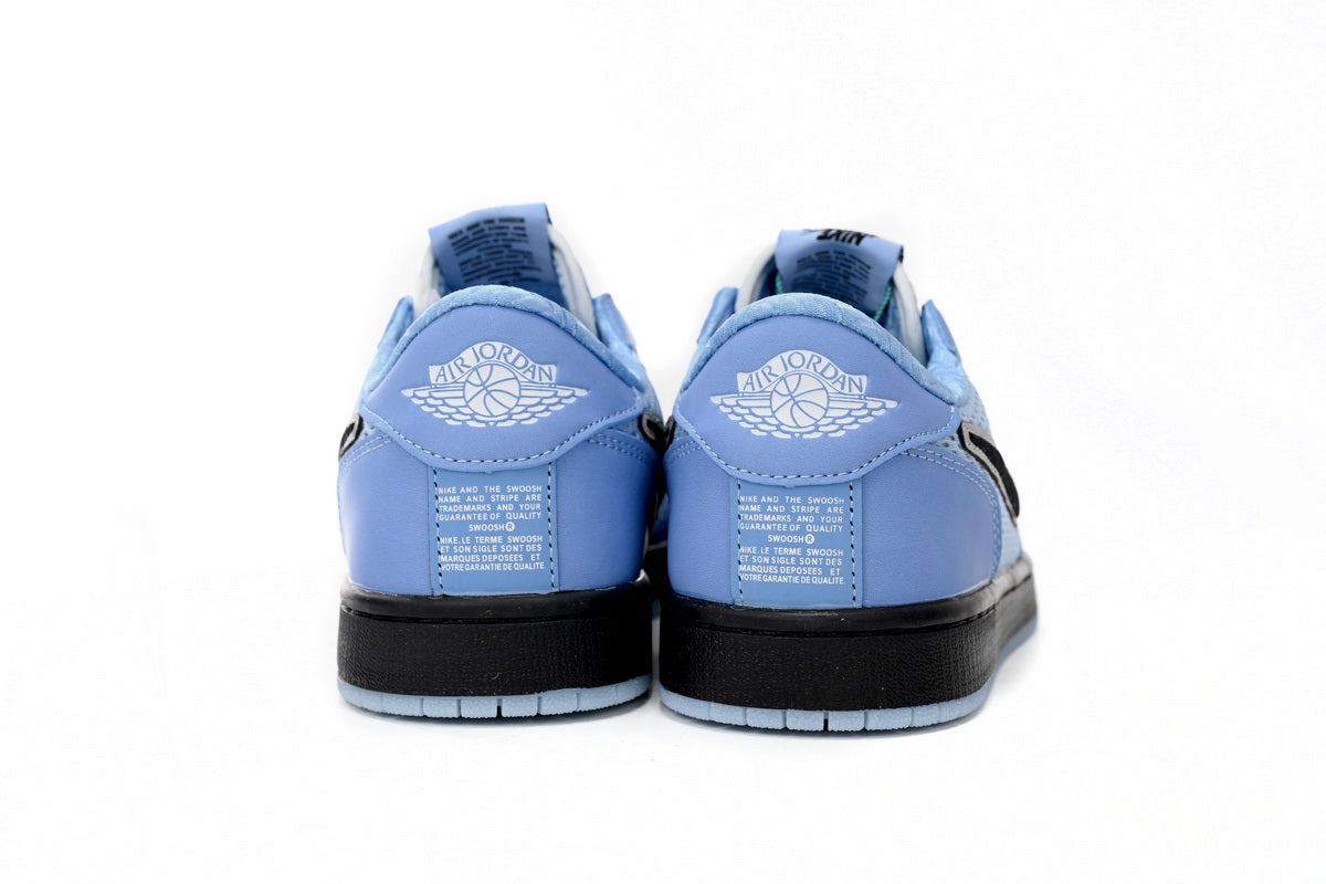 Air Jordan 1 Low Sky Dlue