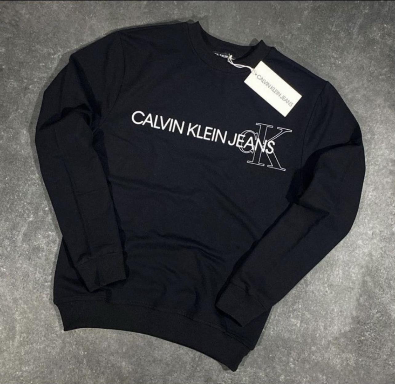 Suéter Calvin Klein