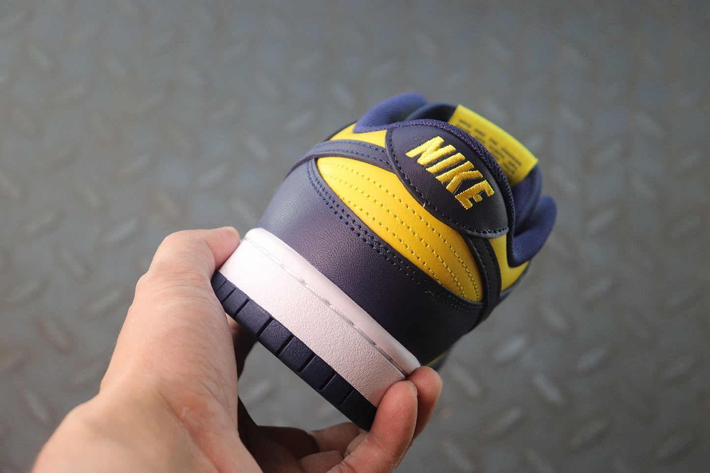 Nike Dunk Low Michigan Varsity Maize