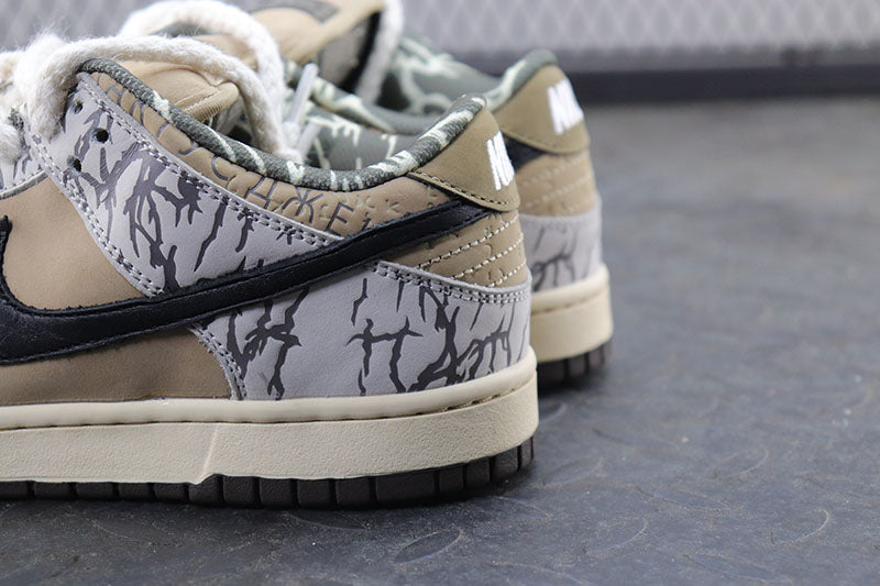 Travis Scott x Nike SB Dunk Low