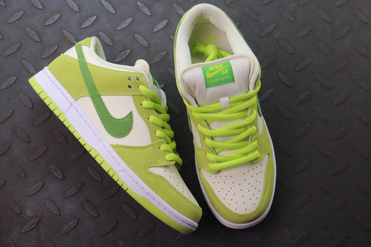 Nike SB Dunk Low Green Apple